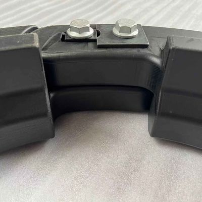 सीएल रन फ्लैट सुरक्षा बैंड पर्याप्त स्टॉक इन्वेंट्री 98% हब नीचे संपर्क क्षेत्र SUS304 PA66GF15 3.6~6KG वजन